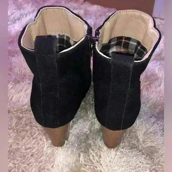 black velvet style boot with heel size 40 - Picture 6 of 10